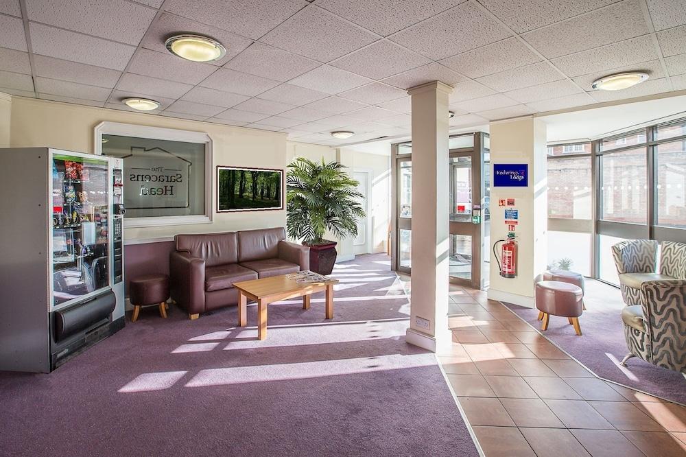 Premier Inn Solihull Exterior photo